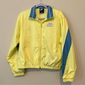 nike retro windbreaker